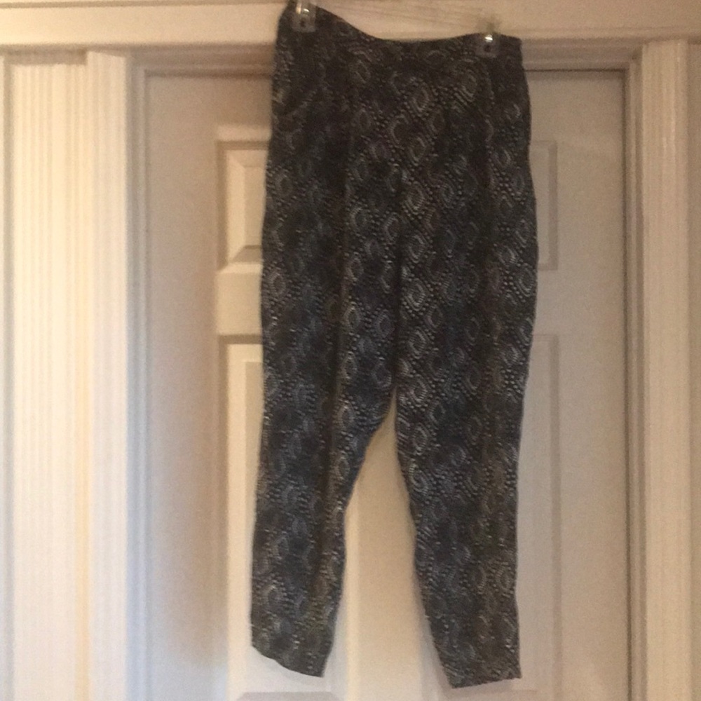 Black and white pants